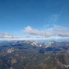 Flugwegposition um 07:48:31: Aufgenommen in der Nähe von Gemeinde Eisenkappel-Vellach, Österreich in 2273 Meter